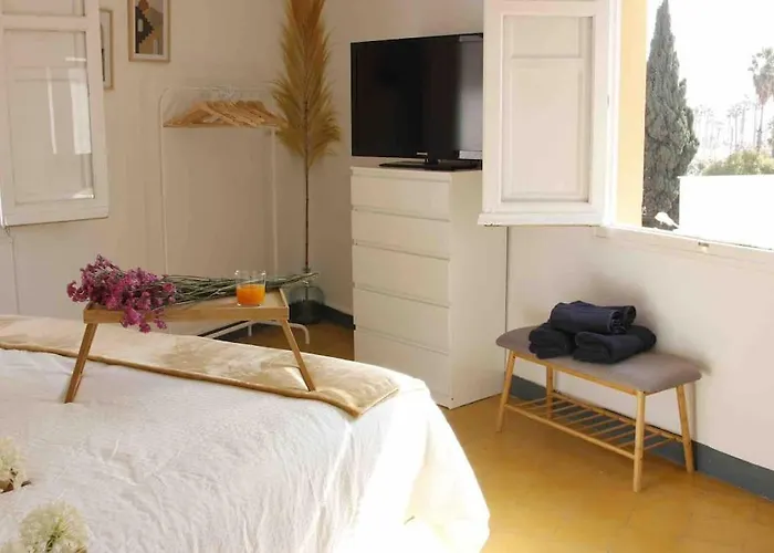 Casa Malaguena A Pie De Playa * Málaga